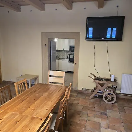 Pod Modriny Πανσιόν 3*